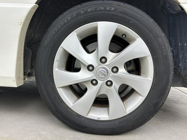 セレナ ハイウェイスター　社外後席モニター　純正ナビ（Ｂｌｕｅｔｏｏｔｈ／ＣＤ／ＤＶＤ／ｉＰｏｄ／ＵＳＢ／ＶＴＲ／ＦＭ／ＡＭ）フルセグテレビ　バックカメラ　ビルトインＥＴＣ　両側パワースライドドア　クルーズコントロール　フォグ（72枚目）