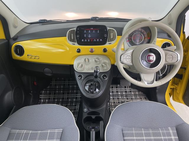 ５００ ミモザ２　限定車　純正ディスプレイオーディオ　バックカメラ　Ｂｌｕｅｔｏｏｔｈ　ＥＴＣ　前後ドライブレコーダー　クルーズコントロール　純正フロアマット　リモコンキー　アイドリングストップ　ステアリングリモコン（7枚目）