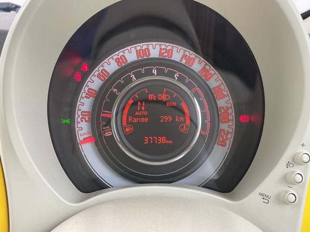 ５００ ミモザ２　限定車　純正ディスプレイオーディオ　バックカメラ　Ｂｌｕｅｔｏｏｔｈ　ＥＴＣ　前後ドライブレコーダー　クルーズコントロール　純正フロアマット　リモコンキー　アイドリングストップ　ステアリングリモコン（15枚目）