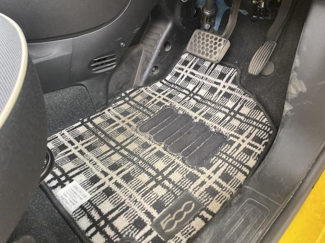 ５００ ミモザ２　限定車　純正ディスプレイオーディオ　バックカメラ　Ｂｌｕｅｔｏｏｔｈ　ＥＴＣ　前後ドライブレコーダー　クルーズコントロール　純正フロアマット　リモコンキー　アイドリングストップ　ステアリングリモコン（28枚目）