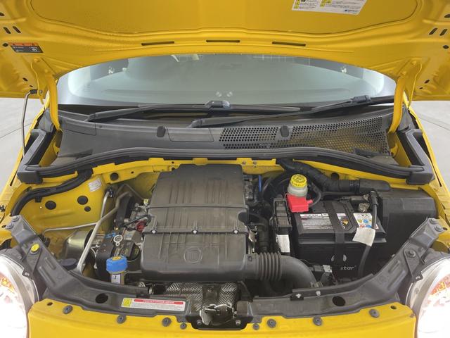 ５００ ミモザ２　限定車　純正ディスプレイオーディオ　バックカメラ　Ｂｌｕｅｔｏｏｔｈ　ＥＴＣ　前後ドライブレコーダー　クルーズコントロール　純正フロアマット　リモコンキー　アイドリングストップ　ステアリングリモコン（77枚目）