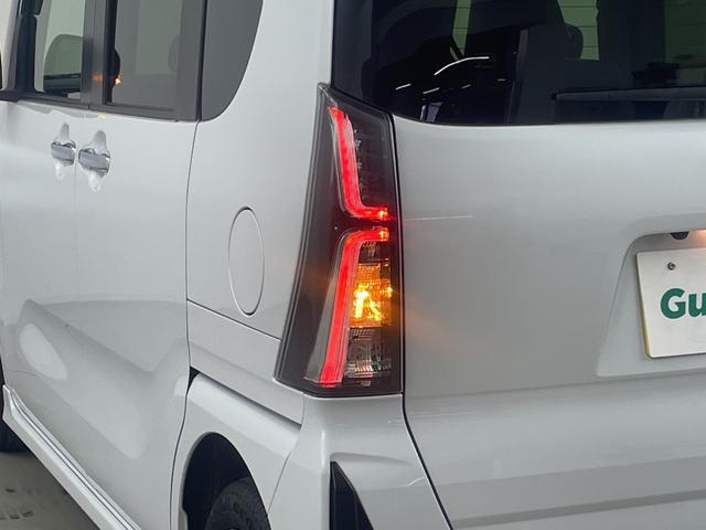 タント カスタムＸ　純正ナビ　バックカメラ　フルセグテレビ　ＥＴＣ　ドライブレコーダー　両側パワースライドドア　シートヒーター　衝突被害軽減ブレーキ　車線逸脱警報　クリアランスソナー　オートハイビーム　純正アルミホイール（54枚目）