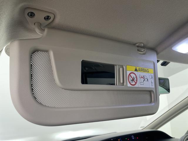 セレナ ｅ－パワー　ハイウェイスターＶ　純正ナビ　全方位カメラ　フルセグＴＶ　ブラインドスポットモニター　プロパイロット　ビルトインＥＴＣ　前方ドライブレコーダー　デジタルインナーミラー　両側パワースライドドア　純正１５インチアルミホイール（22枚目）