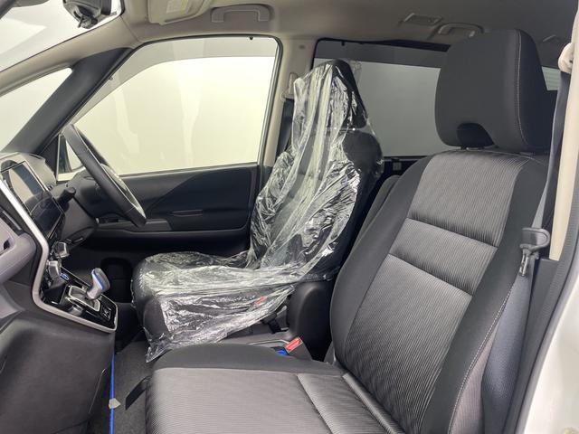 セレナ ｅ－パワー　ハイウェイスターＶ　純正ナビ　全方位カメラ　フルセグＴＶ　ブラインドスポットモニター　プロパイロット　ビルトインＥＴＣ　前方ドライブレコーダー　デジタルインナーミラー　両側パワースライドドア　純正１５インチアルミホイール（42枚目）