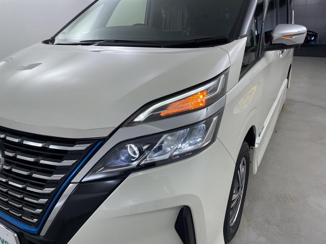 セレナ ｅ－パワー　ハイウェイスターＶ　純正ナビ　全方位カメラ　フルセグＴＶ　ブラインドスポットモニター　プロパイロット　ビルトインＥＴＣ　前方ドライブレコーダー　デジタルインナーミラー　両側パワースライドドア　純正１５インチアルミホイール（57枚目）