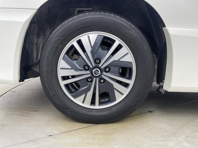 セレナ ｅ－パワー　ハイウェイスターＶ　純正ナビ　全方位カメラ　フルセグＴＶ　ブラインドスポットモニター　プロパイロット　ビルトインＥＴＣ　前方ドライブレコーダー　デジタルインナーミラー　両側パワースライドドア　純正１５インチアルミホイール（71枚目）