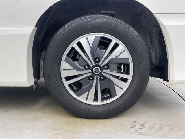 セレナ ｅ－パワー　ハイウェイスターＶ　純正ナビ　全方位カメラ　フルセグＴＶ　ブラインドスポットモニター　プロパイロット　ビルトインＥＴＣ　前方ドライブレコーダー　デジタルインナーミラー　両側パワースライドドア　純正１５インチアルミホイール（72枚目）