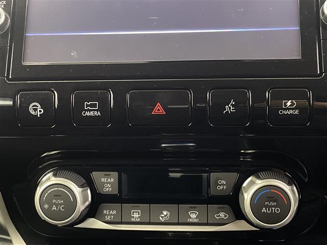 セレナ ｅ－パワー　オーテック　セーフティパッケージ　純正９インチナビ　全方位カメラ　自動駐車システム　ドライブレコーダー　ＥＴＣ　プロパイロット　衝突軽減ブレーキ　シートヒーター　ステアリングヒーター　電子パーキングシステム　デジタルインナーミラー（3枚目）