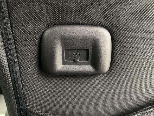 セレナ ｅ－パワー　オーテック　セーフティパッケージ　純正９インチナビ　全方位カメラ　自動駐車システム　ドライブレコーダー　ＥＴＣ　プロパイロット　衝突軽減ブレーキ　シートヒーター　ステアリングヒーター　電子パーキングシステム　デジタルインナーミラー（35枚目）