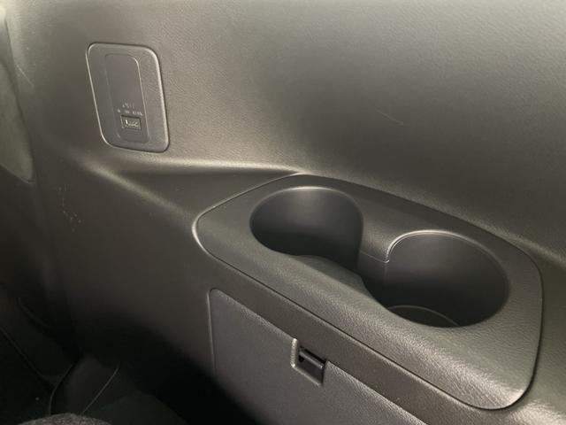 セレナ ｅ－パワー　オーテック　セーフティパッケージ　純正９インチナビ　全方位カメラ　自動駐車システム　ドライブレコーダー　ＥＴＣ　プロパイロット　衝突軽減ブレーキ　シートヒーター　ステアリングヒーター　電子パーキングシステム　デジタルインナーミラー（36枚目）