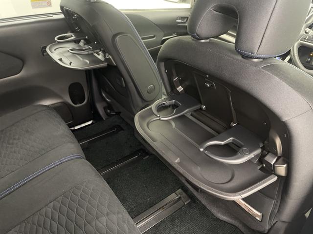 セレナ ｅ－パワー　オーテック　セーフティパッケージ　純正９インチナビ　全方位カメラ　自動駐車システム　ドライブレコーダー　ＥＴＣ　プロパイロット　衝突軽減ブレーキ　シートヒーター　ステアリングヒーター　電子パーキングシステム　デジタルインナーミラー（47枚目）