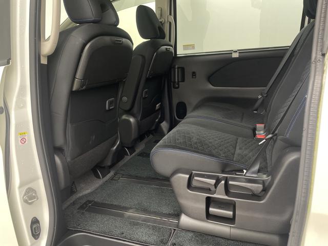 セレナ ｅ－パワー　オーテック　セーフティパッケージ　純正９インチナビ　全方位カメラ　自動駐車システム　ドライブレコーダー　ＥＴＣ　プロパイロット　衝突軽減ブレーキ　シートヒーター　ステアリングヒーター　電子パーキングシステム　デジタルインナーミラー（48枚目）