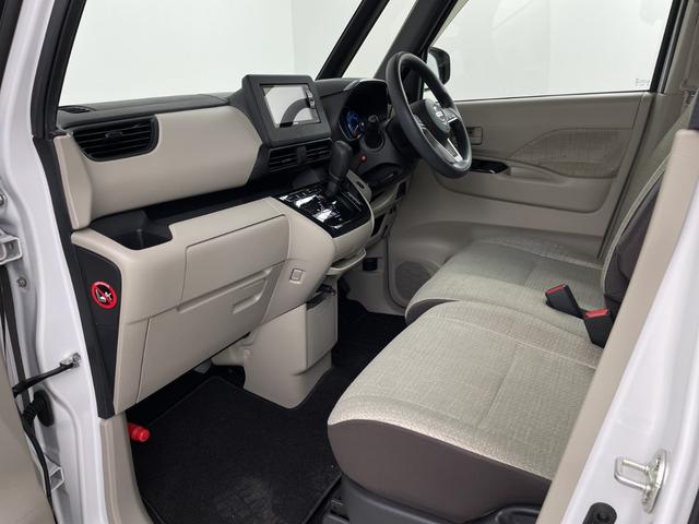 ルークス Ｘ　社外ナビ　バックカメラ　パワースライドドア　ＥＴＣ　衝突軽減ブレーキ　レーンキープアシスト　アイドリングストップ　盗難防止措置　プッシュスタート　スマートキー　ステアリングスイッチ　フロアマット（37枚目）