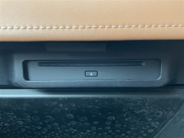 ヴェルファイアハイブリッド エグゼクティブラウンジ 左右独立ムーンルーフ 純正フリップダウンモニター JBLサウンド 純正ナビ機能付きディスプレイオーディオ 全方位カメラ ドライブレコーダー ビルトインETC2.0 BSM ワイヤレス充電 AC100V(6枚目)