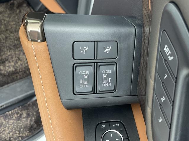 ヴェルファイアハイブリッド エグゼクティブラウンジ 左右独立ムーンルーフ 純正フリップダウンモニター JBLサウンド 純正ナビ機能付きディスプレイオーディオ 全方位カメラ ドライブレコーダー ビルトインETC2.0 BSM ワイヤレス充電 AC100V(26枚目)