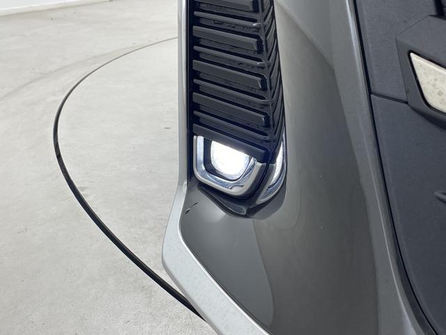 ヴェルファイアハイブリッド エグゼクティブラウンジ 左右独立ムーンルーフ 純正フリップダウンモニター JBLサウンド 純正ナビ機能付きディスプレイオーディオ 全方位カメラ ドライブレコーダー ビルトインETC2.0 BSM ワイヤレス充電 AC100V(61枚目)