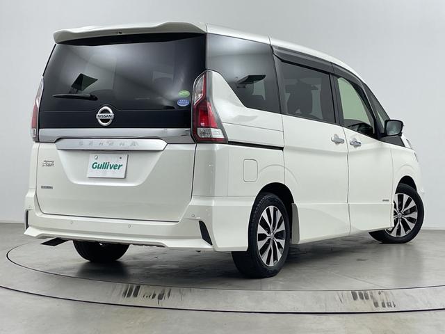 セレナ ハイウェイスターＶセレクションＩＩ　純正フリップダウンモニター　純正ナビ　全方位カメラ　プロパイロット　駐車支援システム　両側パワースライドドア　ビルトインＥＴＣ　ドライブレコーダー　衝突軽減ブレーキ　コーナーセンサー　純正フロアマット（68枚目）