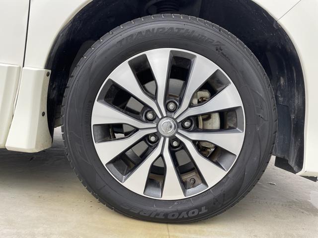 セレナ ハイウェイスターＶセレクションＩＩ　純正フリップダウンモニター　純正ナビ　全方位カメラ　プロパイロット　駐車支援システム　両側パワースライドドア　ビルトインＥＴＣ　ドライブレコーダー　衝突軽減ブレーキ　コーナーセンサー　純正フロアマット（71枚目）