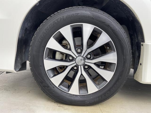 セレナ ハイウェイスターＶセレクションＩＩ　純正フリップダウンモニター　純正ナビ　全方位カメラ　プロパイロット　駐車支援システム　両側パワースライドドア　ビルトインＥＴＣ　ドライブレコーダー　衝突軽減ブレーキ　コーナーセンサー　純正フロアマット（72枚目）