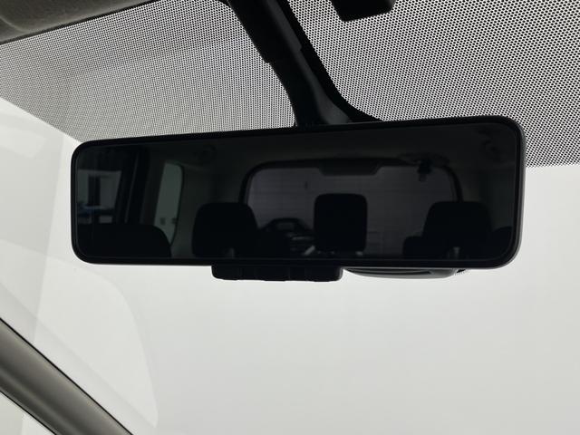 セレナ ｅ－パワー　ハイウェイスターＶ　フリップダウンモニター　純正ナビ　全方位カメラ　両側電動スライドドア　プロパイロット　ブラインドスポットモニター　パーキングアシスト　標識認識アシスト　ビルトインＥＴＣ　ハンドルヒーター　シートヒータ（6枚目）