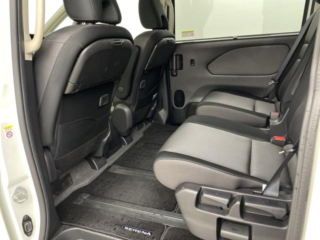 セレナ ｅ－パワー　ハイウェイスターＶ　フリップダウンモニター　純正ナビ　全方位カメラ　両側電動スライドドア　プロパイロット　ブラインドスポットモニター　パーキングアシスト　標識認識アシスト　ビルトインＥＴＣ　ハンドルヒーター　シートヒータ（44枚目）