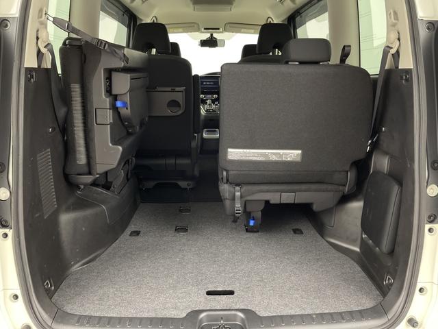 セレナ ｅ－パワー　ハイウェイスターＶ　フリップダウンモニター　純正ナビ　全方位カメラ　両側電動スライドドア　プロパイロット　ブラインドスポットモニター　パーキングアシスト　標識認識アシスト　ビルトインＥＴＣ　ハンドルヒーター　シートヒータ（49枚目）