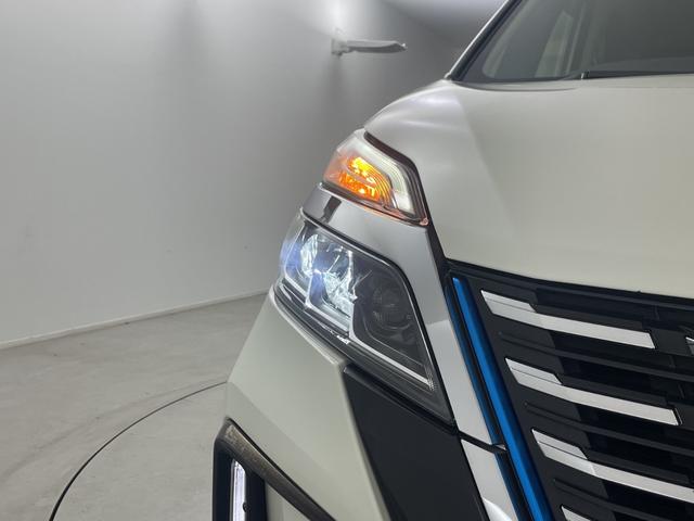 セレナ ｅ－パワー　ハイウェイスターＶ　フリップダウンモニター　純正ナビ　全方位カメラ　両側電動スライドドア　プロパイロット　ブラインドスポットモニター　パーキングアシスト　標識認識アシスト　ビルトインＥＴＣ　ハンドルヒーター　シートヒータ（57枚目）