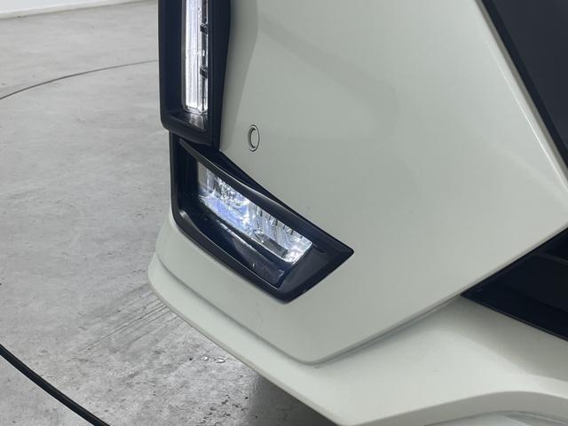 セレナ ｅ－パワー　ハイウェイスターＶ　フリップダウンモニター　純正ナビ　全方位カメラ　両側電動スライドドア　プロパイロット　ブラインドスポットモニター　パーキングアシスト　標識認識アシスト　ビルトインＥＴＣ　ハンドルヒーター　シートヒータ（59枚目）