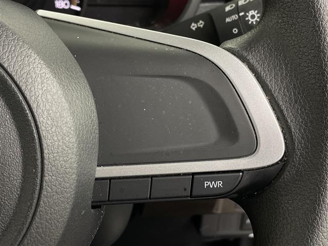 ルーミー G 純正ディスプレイオーディオ 地デジワンセグ 全方位カメラ ETC シートヒーター 両側パワースライドドア 衝突軽減ブレーキ クリアランスソナー アイドリングストップ ロールサンシェード フロアマット(10枚目)