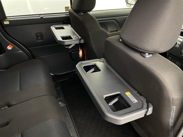 ルーミー G 純正ディスプレイオーディオ 地デジワンセグ 全方位カメラ ETC シートヒーター 両側パワースライドドア 衝突軽減ブレーキ クリアランスソナー アイドリングストップ ロールサンシェード フロアマット(19枚目)