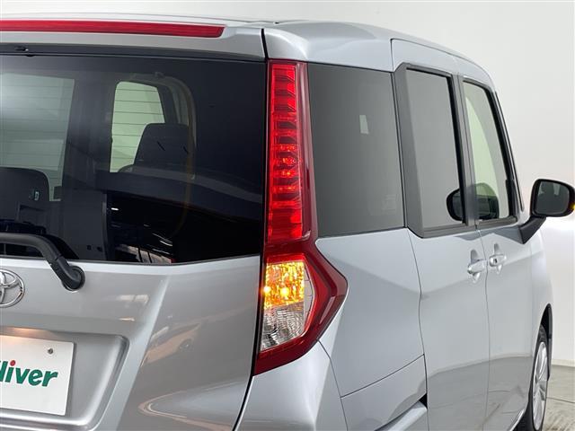 ルーミー G 純正ディスプレイオーディオ 地デジワンセグ 全方位カメラ ETC シートヒーター 両側パワースライドドア 衝突軽減ブレーキ クリアランスソナー アイドリングストップ ロールサンシェード フロアマット(32枚目)