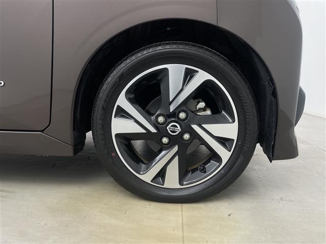 ルークス ハイウェイスター Gターボプロパイロットエディション 純正9インチナビ 全方位カメラ 純正ドライブレコーダー ビルトインETC バックカメラ 両側電動スライドドア 衝突軽減ブレーキ レーダークルーズコントロール レーンキープアシスト 純正アルミホイール(39枚目)