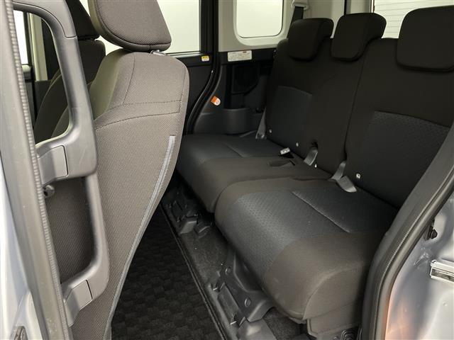 ルーミー G 純正ナビ バックカメラ フルセグ 前後ドライブレコーダー ビルトインETC2.0 衝突軽減ブレーキ クリアランスソナー 両側パワースライドドア 社外フロアマット 純正ドアバイザー LEDヘッドライト(27枚目)