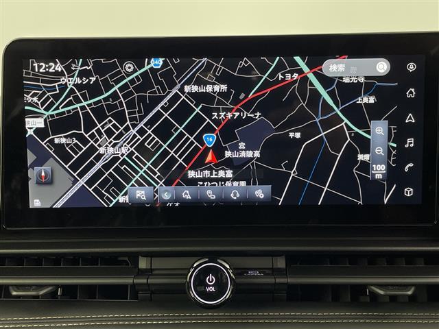 セレナ e-パワー ハイウェイスターV 登録済未使用車 純正フリップダウンモニター 純正ナビ 全方位カメラ 地デジフルセグ プロパイロット ブラインドスポットモニター ETC2.0 ワイヤレス充電器 デジタルインナーミラー 衝突軽減ブレーキ(7枚目)