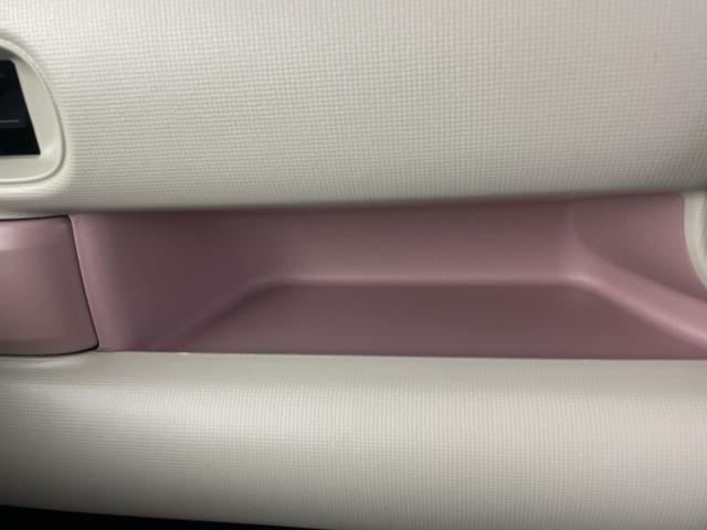 ムーヴキャンバス Ｇメイクアップリミテッド　ＳＡＩＩＩ　純正ナビ　全方位カメラ　ドライブレコーダー　ＥＴＣ　バックカメラ　両側パワースライドドア　衝突軽減ブレーキ　オートマチックハイビーム　ＬＥＤヘッドライト　純正フロアマット　横滑り防止措置　フォグランプ（20枚目）