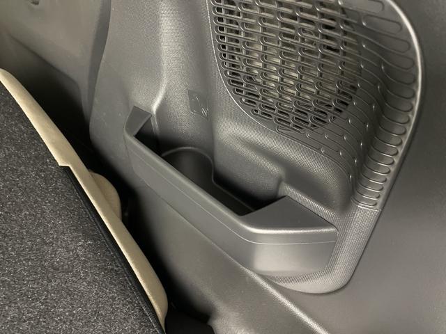 ムーヴキャンバス Ｇメイクアップリミテッド　ＳＡＩＩＩ　純正ナビ　全方位カメラ　ドライブレコーダー　ＥＴＣ　バックカメラ　両側パワースライドドア　衝突軽減ブレーキ　オートマチックハイビーム　ＬＥＤヘッドライト　純正フロアマット　横滑り防止措置　フォグランプ（34枚目）