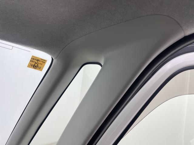 ムーヴキャンバス Ｇメイクアップリミテッド　ＳＡＩＩＩ　純正ナビ　全方位カメラ　ドライブレコーダー　ＥＴＣ　バックカメラ　両側パワースライドドア　衝突軽減ブレーキ　オートマチックハイビーム　ＬＥＤヘッドライト　純正フロアマット　横滑り防止措置　フォグランプ（36枚目）