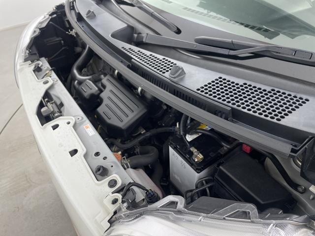 ムーヴキャンバス Ｇメイクアップリミテッド　ＳＡＩＩＩ　純正ナビ　全方位カメラ　ドライブレコーダー　ＥＴＣ　バックカメラ　両側パワースライドドア　衝突軽減ブレーキ　オートマチックハイビーム　ＬＥＤヘッドライト　純正フロアマット　横滑り防止措置　フォグランプ（79枚目）