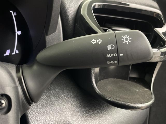 ヤリスクロス ハイブリッドＺ　モデリスタフルエアロ　純正ディスプレイオーディオ　全方位カメラ　ＢＳＭ　ドライブレコーダー　ＥＴＣ２．０　アダプティブクルーズコントロール　パワーバックドア　前席シートヒーター　ステアリングヒーター（13枚目）