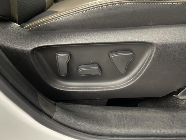 ヤリスクロス ハイブリッドＺ　モデリスタフルエアロ　純正ディスプレイオーディオ　全方位カメラ　ＢＳＭ　ドライブレコーダー　ＥＴＣ２．０　アダプティブクルーズコントロール　パワーバックドア　前席シートヒーター　ステアリングヒーター（18枚目）