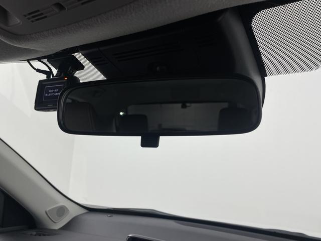 ヤリスクロス ハイブリッドＺ　モデリスタフルエアロ　純正ディスプレイオーディオ　全方位カメラ　ＢＳＭ　ドライブレコーダー　ＥＴＣ２．０　アダプティブクルーズコントロール　パワーバックドア　前席シートヒーター　ステアリングヒーター（26枚目）