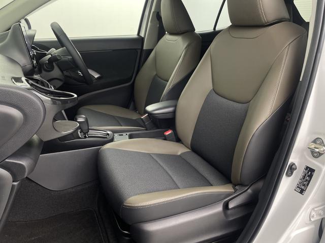 ヤリスクロス ハイブリッドＺ　モデリスタフルエアロ　純正ディスプレイオーディオ　全方位カメラ　ＢＳＭ　ドライブレコーダー　ＥＴＣ２．０　アダプティブクルーズコントロール　パワーバックドア　前席シートヒーター　ステアリングヒーター（40枚目）