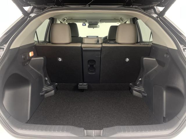 ヤリスクロス ハイブリッドＺ　モデリスタフルエアロ　純正ディスプレイオーディオ　全方位カメラ　ＢＳＭ　ドライブレコーダー　ＥＴＣ２．０　アダプティブクルーズコントロール　パワーバックドア　前席シートヒーター　ステアリングヒーター（45枚目）