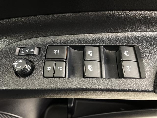 シエンタ Ｇ　セーフティエディションＩＩ　純正ナビ　ビルトインＥＴＣ２．０　前後ドライブレコーダー　バックカメラ　前席シートヒーター　両側パワースライドドア　衝突軽減ブレーキ　レーンキープアシスト　ステアリングヒータ　オートマチックハイビーム（22枚目）