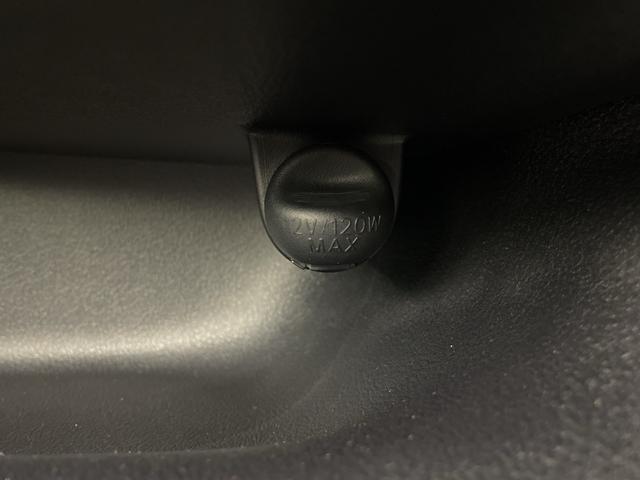 シエンタ Ｇ　セーフティエディションＩＩ　純正ナビ　ビルトインＥＴＣ２．０　前後ドライブレコーダー　バックカメラ　前席シートヒーター　両側パワースライドドア　衝突軽減ブレーキ　レーンキープアシスト　ステアリングヒータ　オートマチックハイビーム（25枚目）