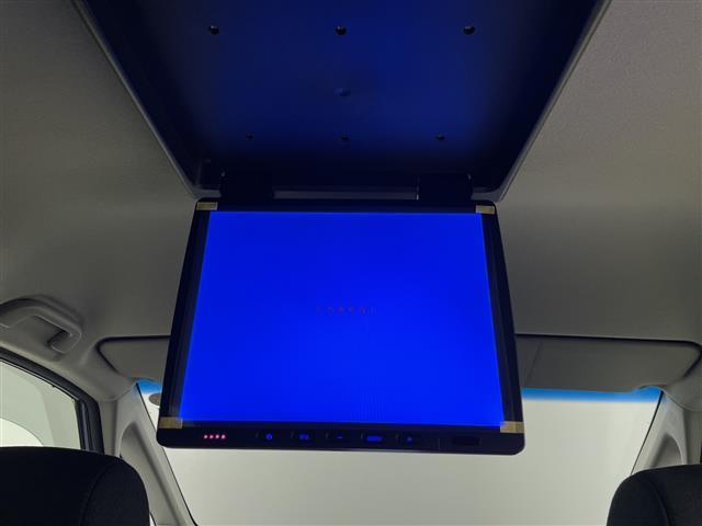 ステップワゴンスパーダ スパーダハイブリッド　Ｇ　ホンダセンシング　フリップダウンモニター　純正ナビ　バックカメラ　前後ドライブレコーダー　ビルトインＥＴＣ　両側パワースライドドア　衝突被害軽減ブレーキ　レーダークルーズコントロール　車線逸脱警報　純正アルミホイール（2枚目）