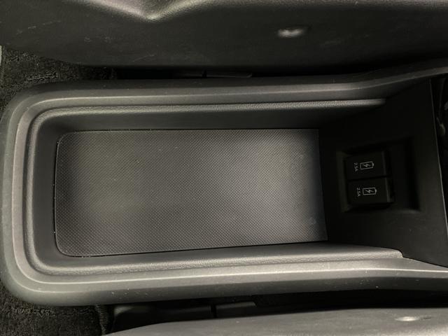 ステップワゴンスパーダ スパーダハイブリッド　Ｇ　ホンダセンシング　フリップダウンモニター　純正ナビ　バックカメラ　前後ドライブレコーダー　ビルトインＥＴＣ　両側パワースライドドア　衝突被害軽減ブレーキ　レーダークルーズコントロール　車線逸脱警報　純正アルミホイール（34枚目）