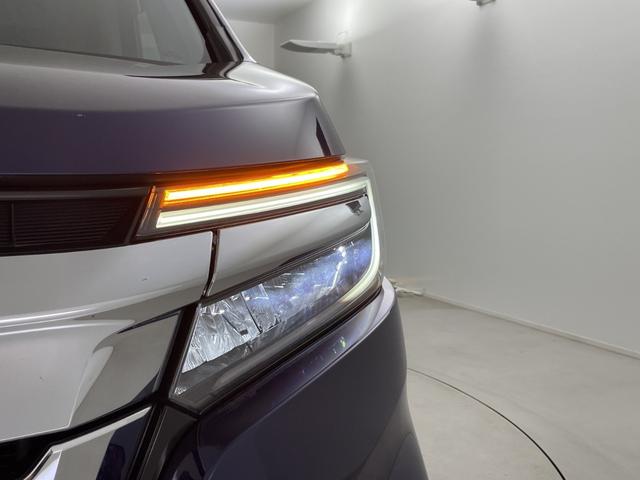 ステップワゴンスパーダ スパーダハイブリッド　Ｇ　ホンダセンシング　フリップダウンモニター　純正ナビ　バックカメラ　前後ドライブレコーダー　ビルトインＥＴＣ　両側パワースライドドア　衝突被害軽減ブレーキ　レーダークルーズコントロール　車線逸脱警報　純正アルミホイール（56枚目）