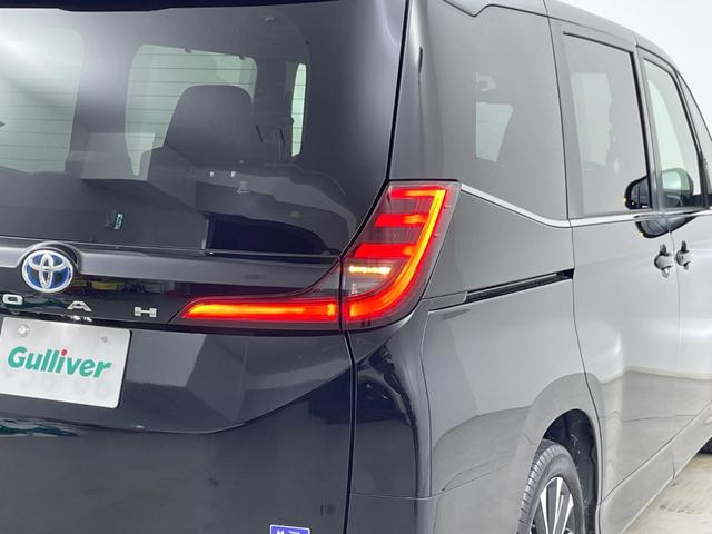 ノア ハイブリッドＳ－Ｚ　ユニバーサルステップ　純正１４型フリップダウンモニター　純正ディスプレイオーディオ　バックカメラ　ドライブレコーダー　ＥＴＣ２．０　アダプティブクルーズコントロール　ＡＣ１００Ｖ　ＣＤ／ＤＶＤキット（61枚目）