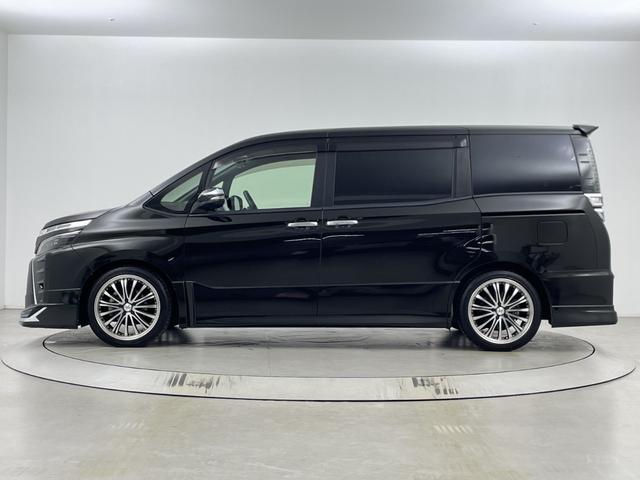 ヴォクシー ＺＳ　煌　モデリスタエアロ　純正ナビ　バックカメラ　ビルトインＥＴＣ２・０　前後ドライブレコーダー　両側パワースライドドア　衝突軽減システム　クルーズコントロール　オートマチックハイビーム　レーンキープアシスト（65枚目）